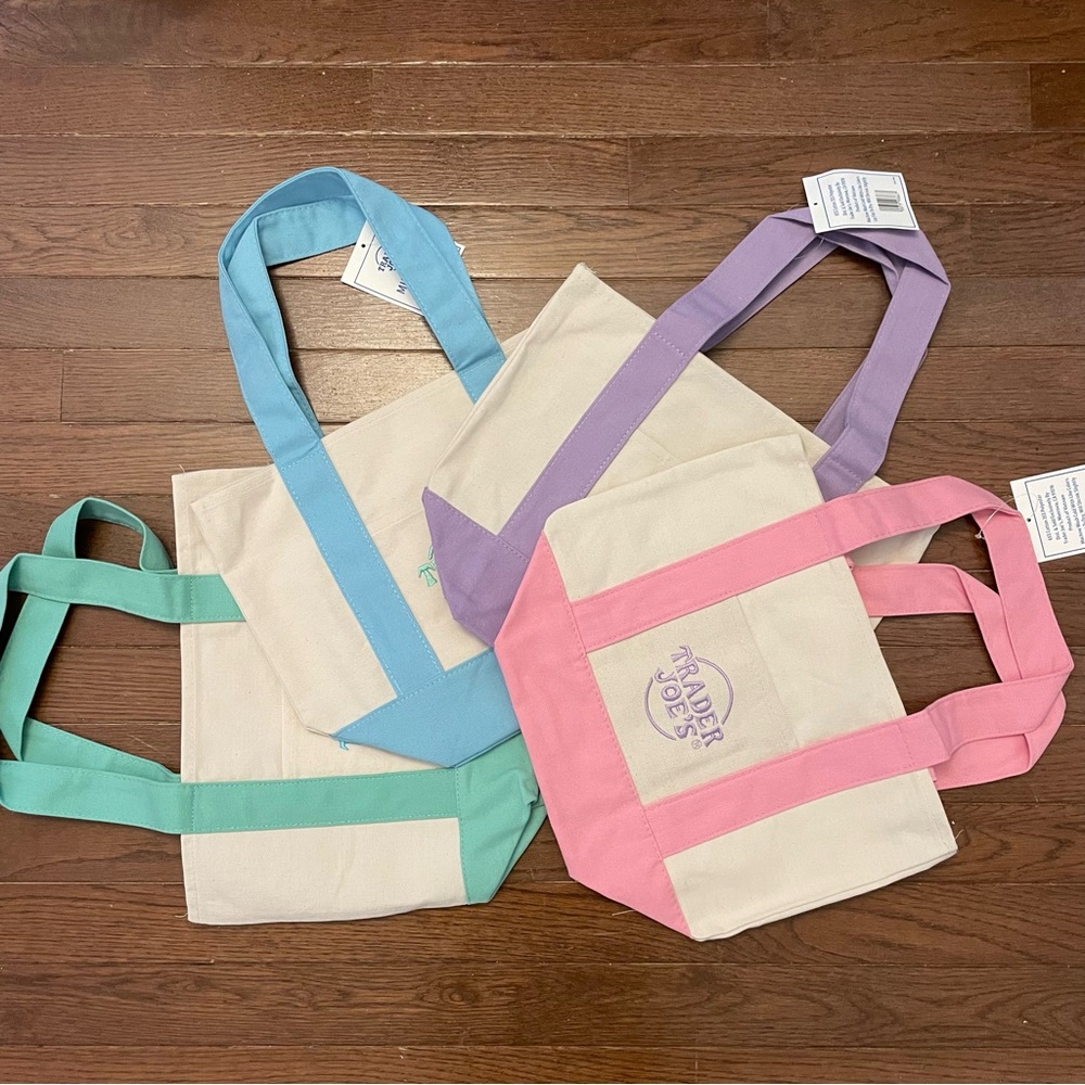 Trader Joe’s mini Canvas Tote Bags set of 4